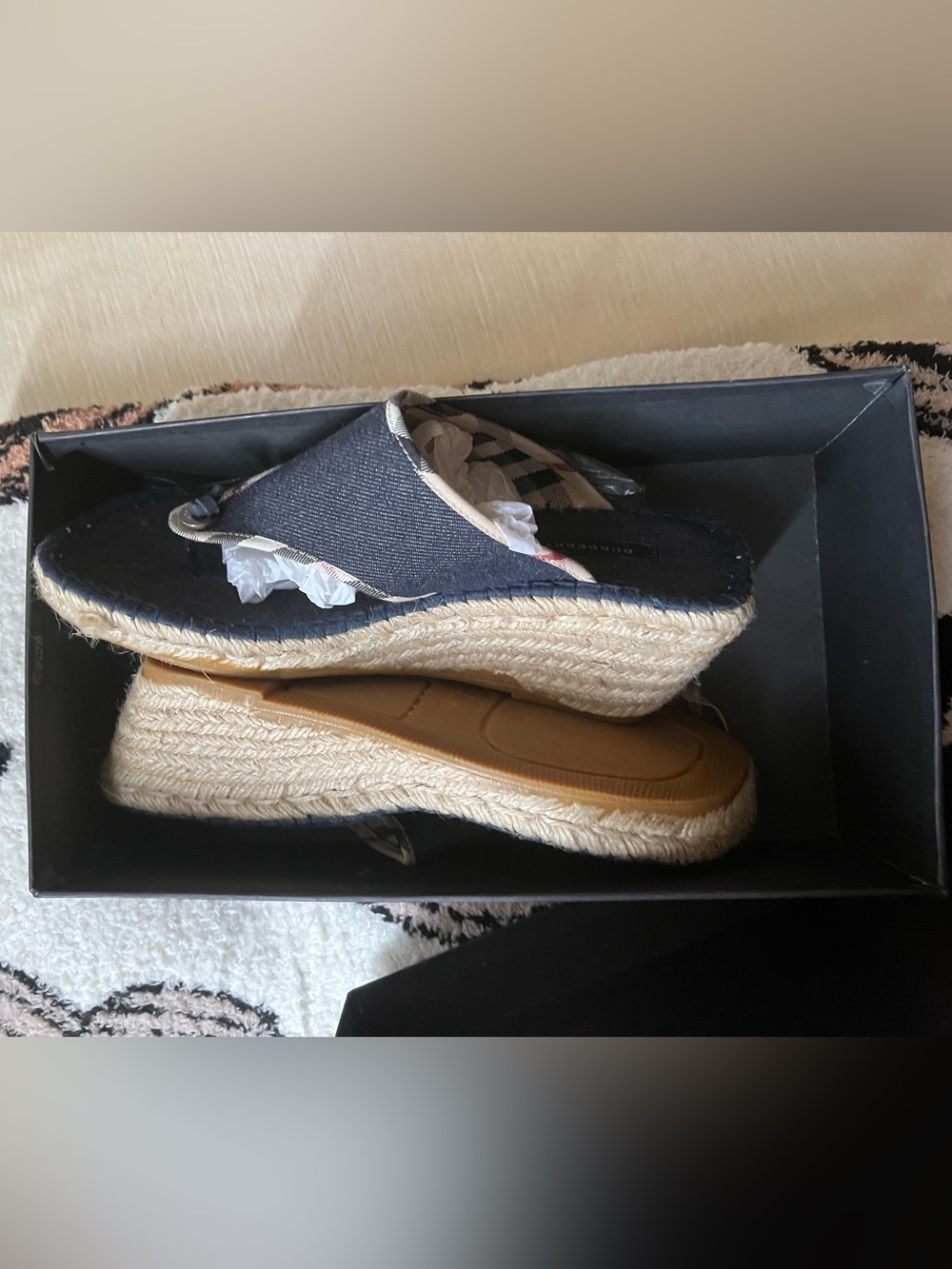 Burberry NWT Denim Espadrille Wedge Thong Sandals Size 39 💙